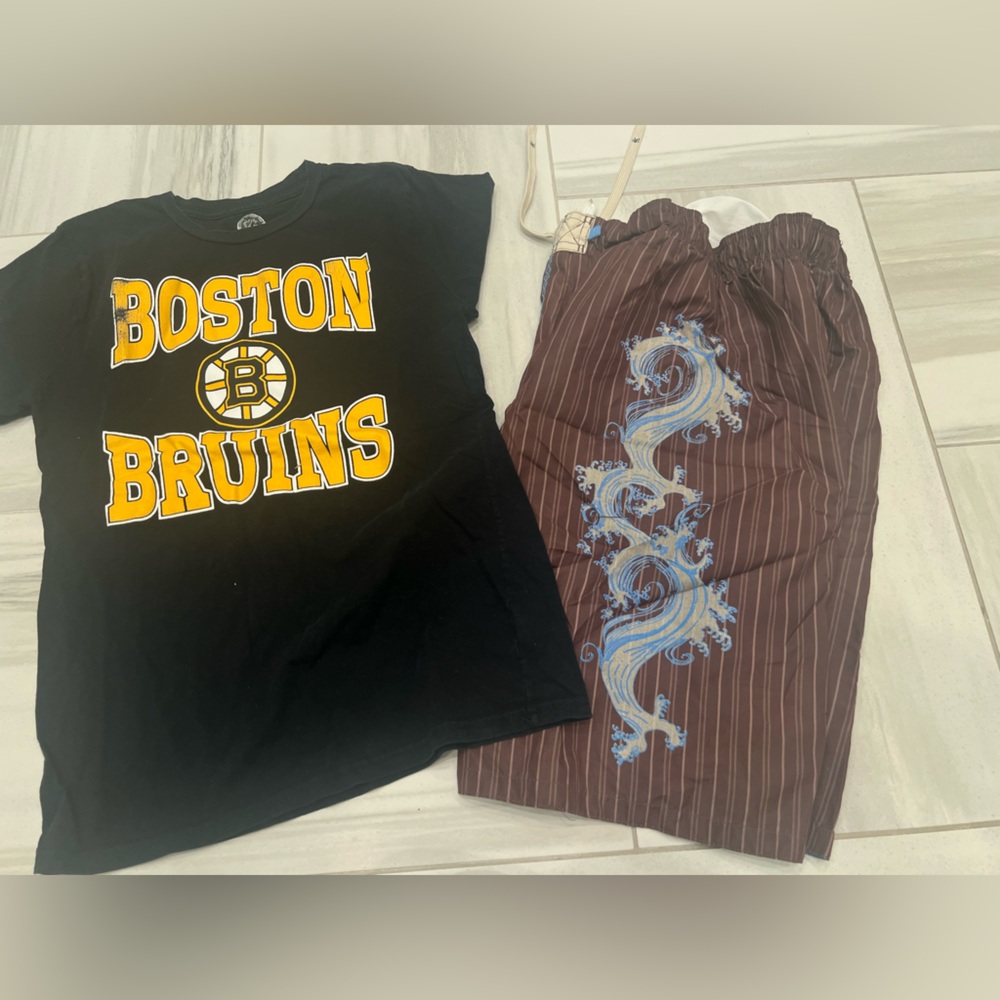 Mossimo Supply Co. swimming trunks and nhl bruins shirt